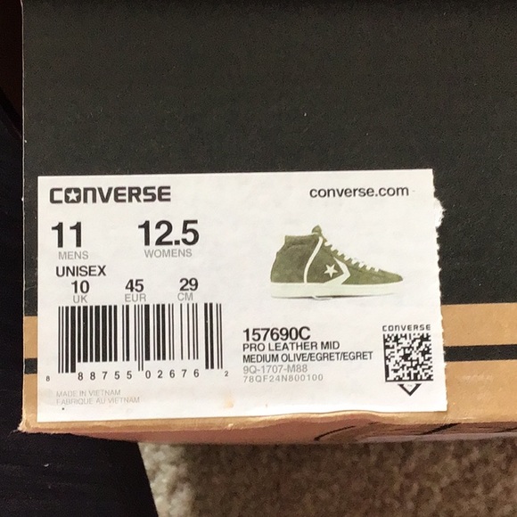 Men’s Converse Sneaker - Picture 5 of 5